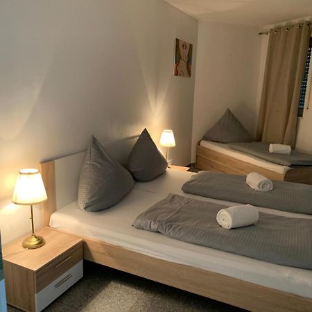 ミュンヘンKn Kahtan Boarding Houseアパートメント エクステリア 写真