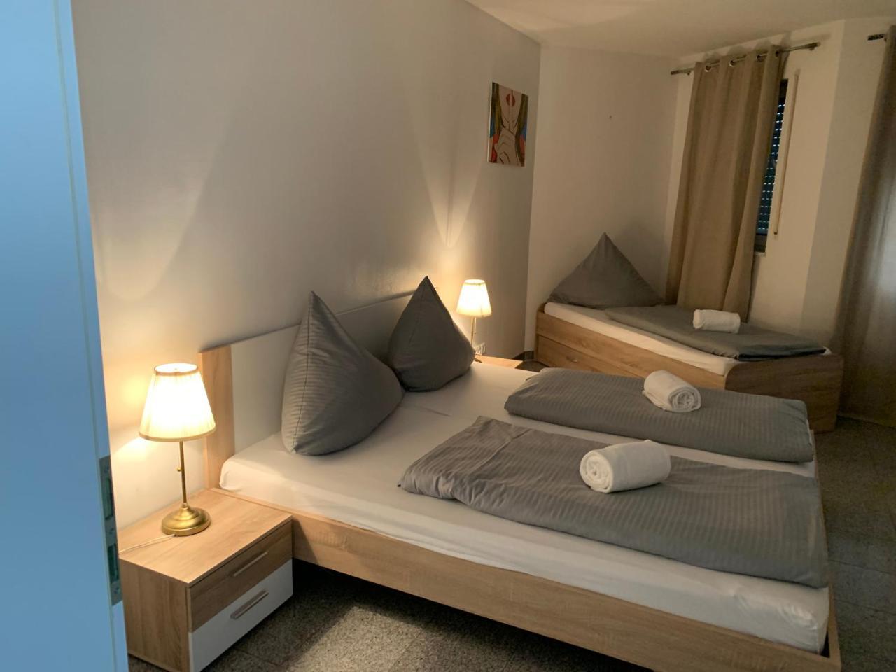 ミュンヘンKn Kahtan Boarding Houseアパートメント エクステリア 写真