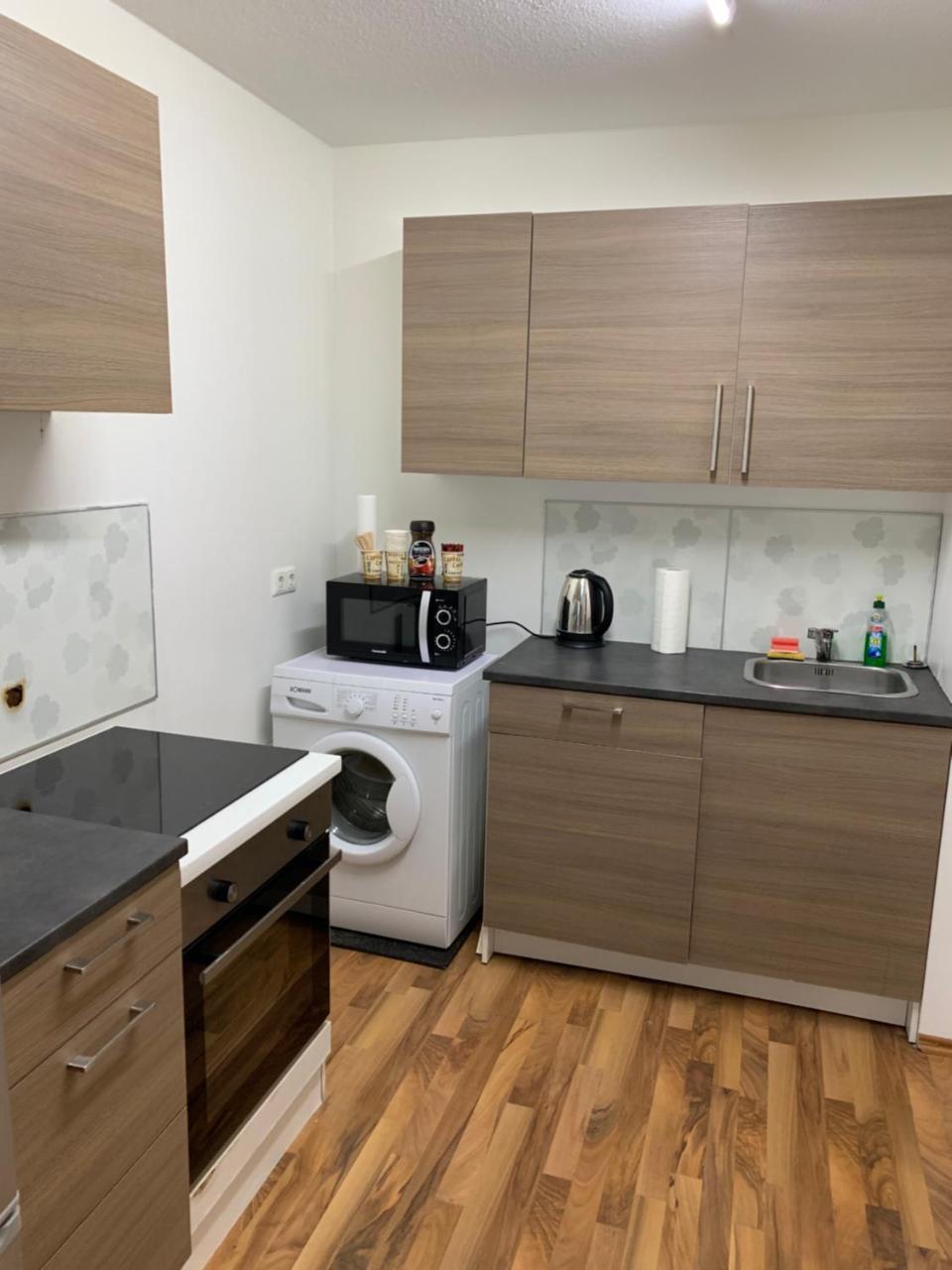 ミュンヘンKn Kahtan Boarding Houseアパートメント エクステリア 写真
