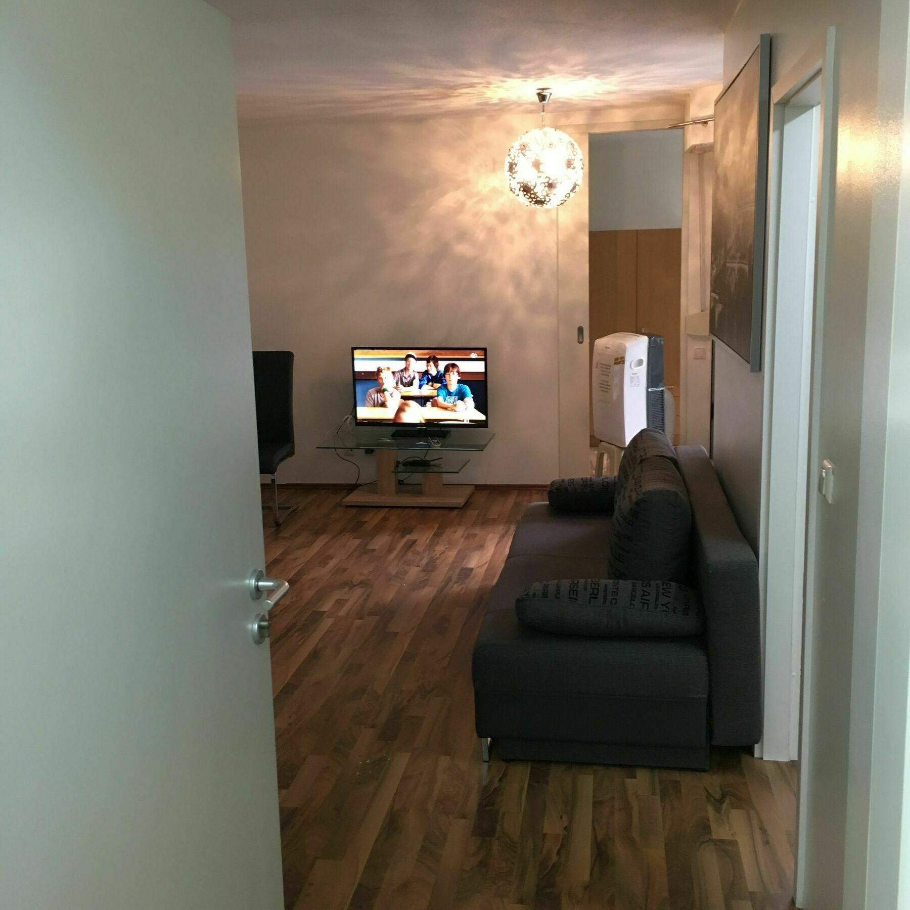 ミュンヘンKn Kahtan Boarding Houseアパートメント エクステリア 写真