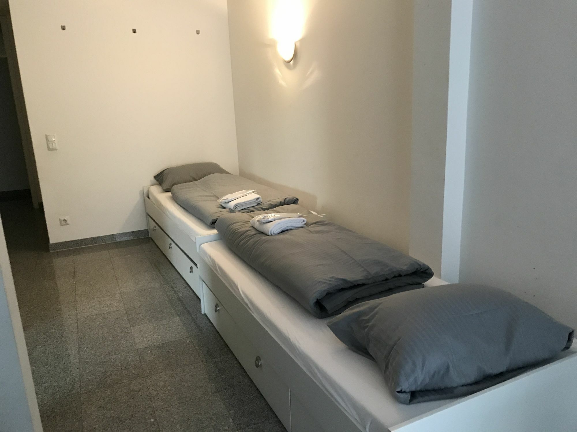 ミュンヘンKn Kahtan Boarding Houseアパートメント エクステリア 写真