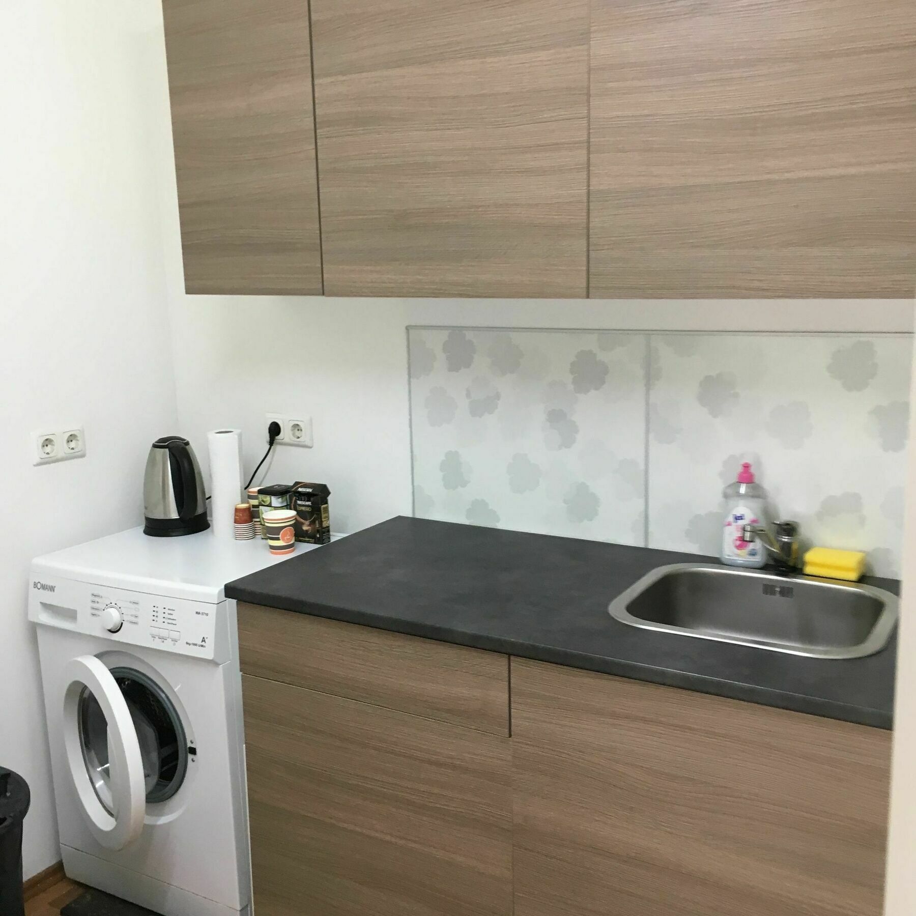 ミュンヘンKn Kahtan Boarding Houseアパートメント エクステリア 写真