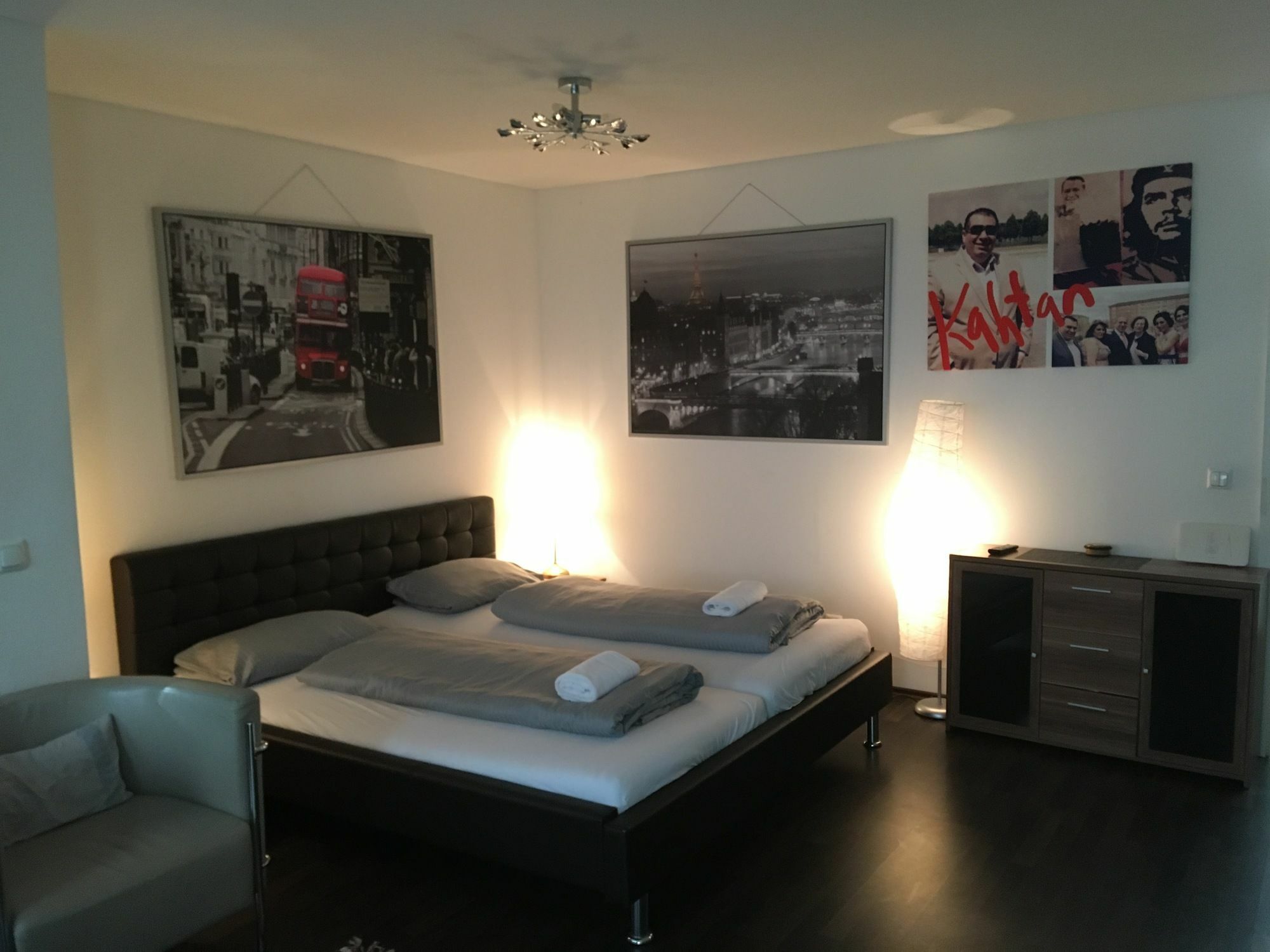 ミュンヘンKn Kahtan Boarding Houseアパートメント エクステリア 写真
