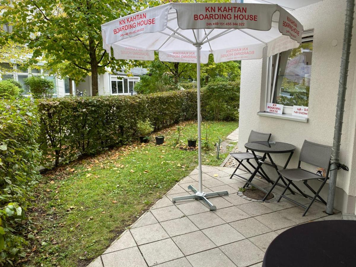 ミュンヘンKn Kahtan Boarding Houseアパートメント エクステリア 写真