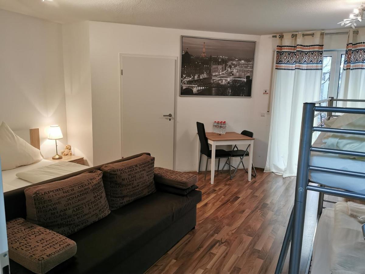 ミュンヘンKn Kahtan Boarding Houseアパートメント エクステリア 写真